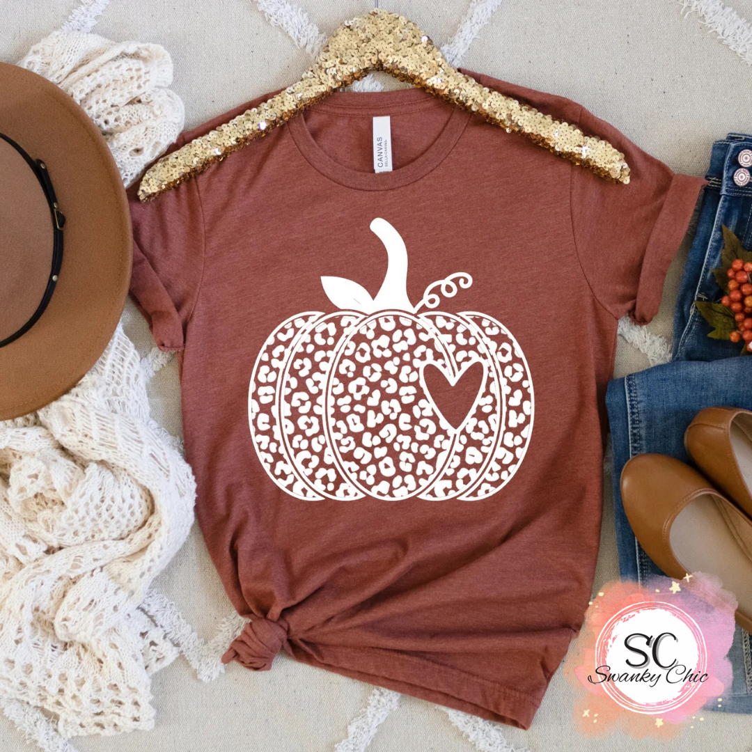 Shannen Carter — White leopard pumpkin: Large, as is, crewneck tee