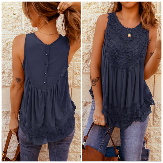Sarah Gabbard — Large, blue, sleeveless blouse with ruffles