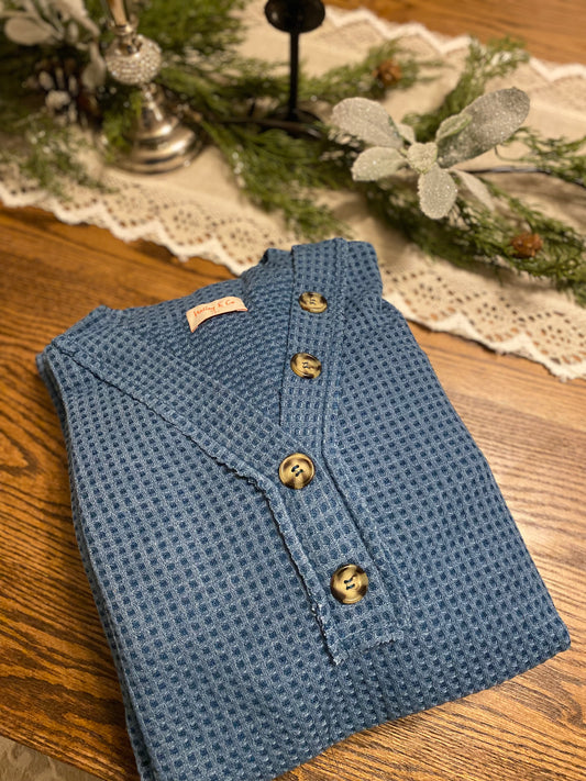 Sarah Gabbard — medium, Teal, v-neck waffle top