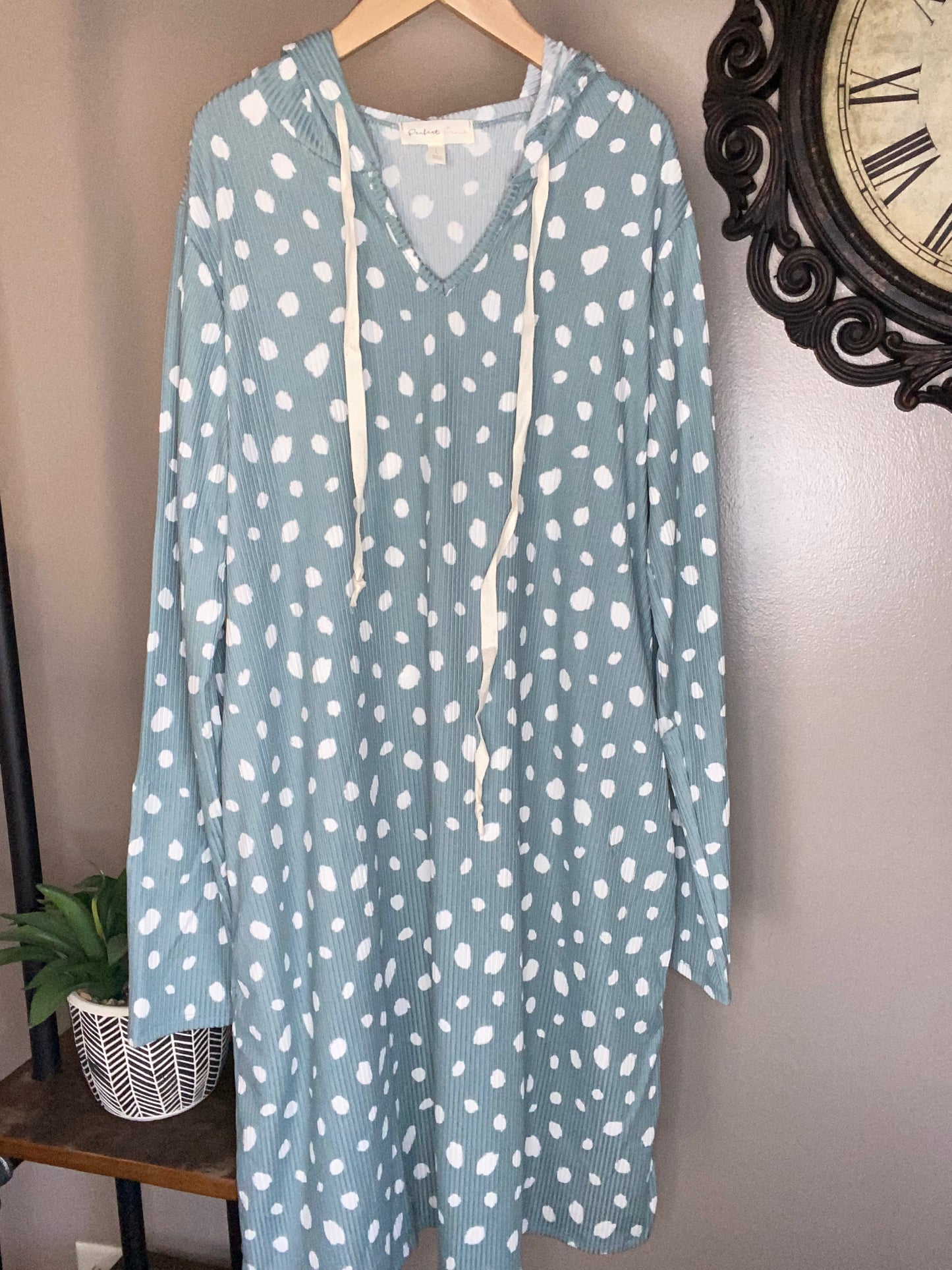 Ashley Kelley — Large, blue mint, ribbed hoodie dress