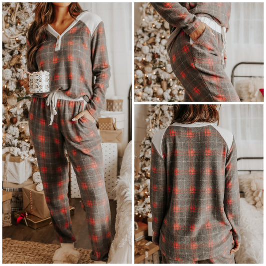 Sarah Cotter— XL, Grey/red plaid lounge set