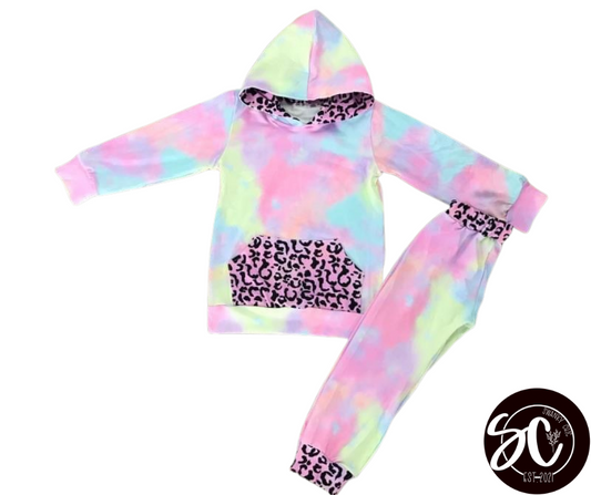 Samantha Taylor — 6/12 mos, tie dye/ leopard jumpsuit