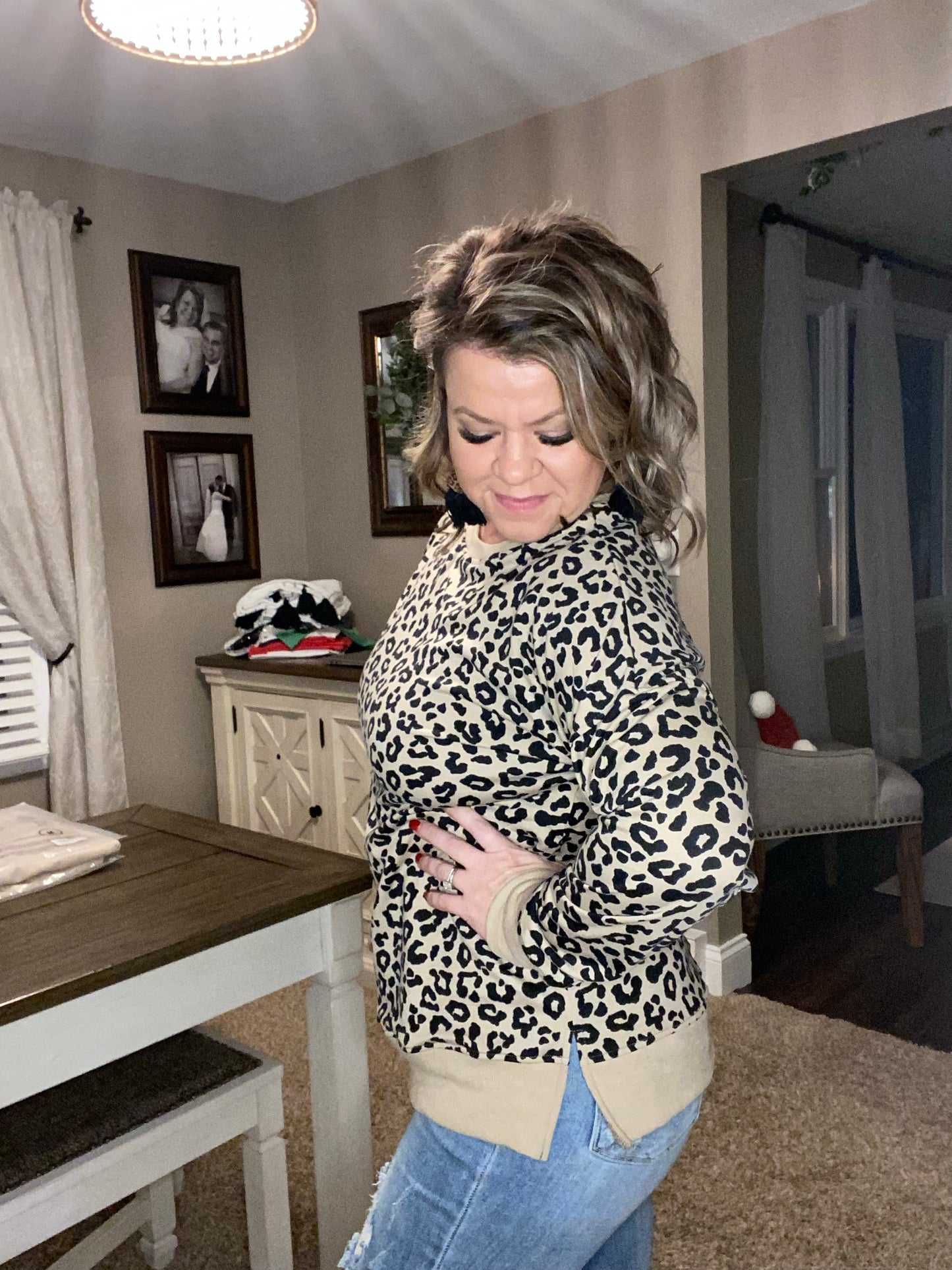 Lori Schroeder-Cusick — 2X, leopard pullover with slits