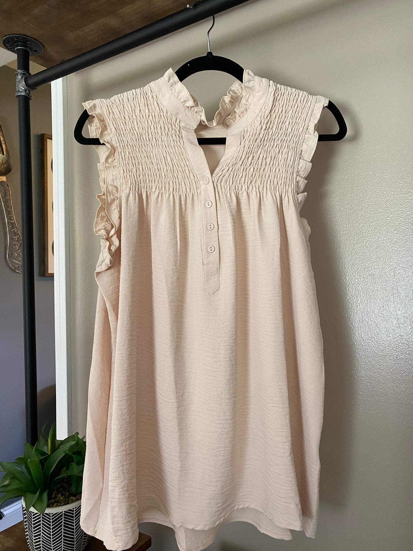 Kaelan Williams — Large, ivory smocked blouse
