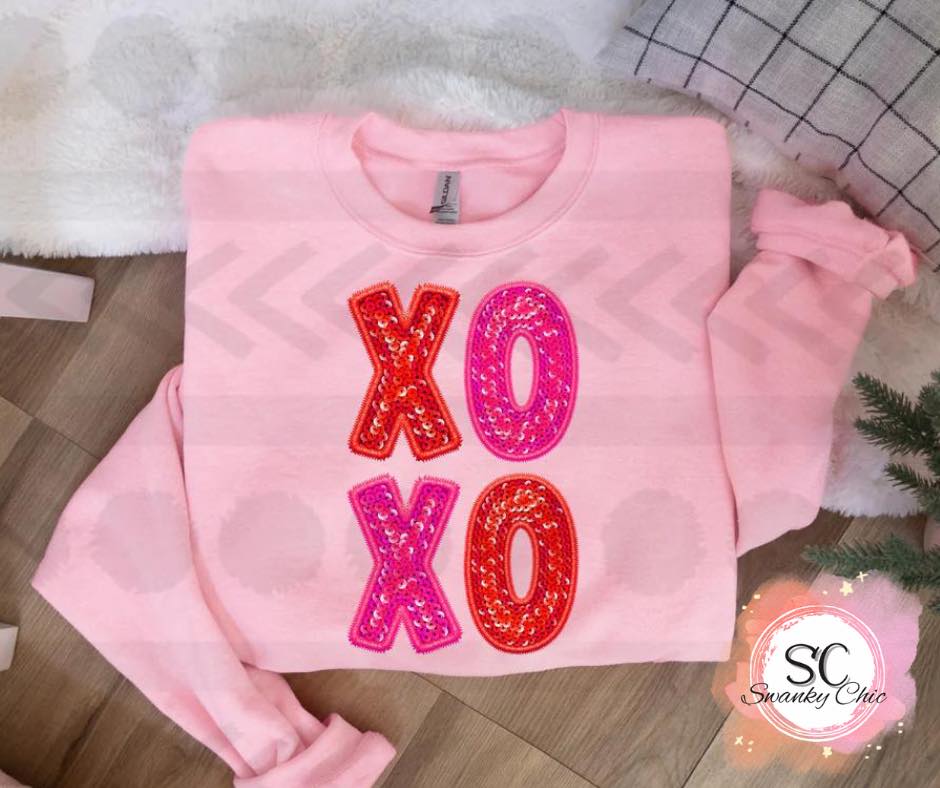 Hayley Jo Loos — XOXO(pink red): XS, pink crewneck sweatshirt