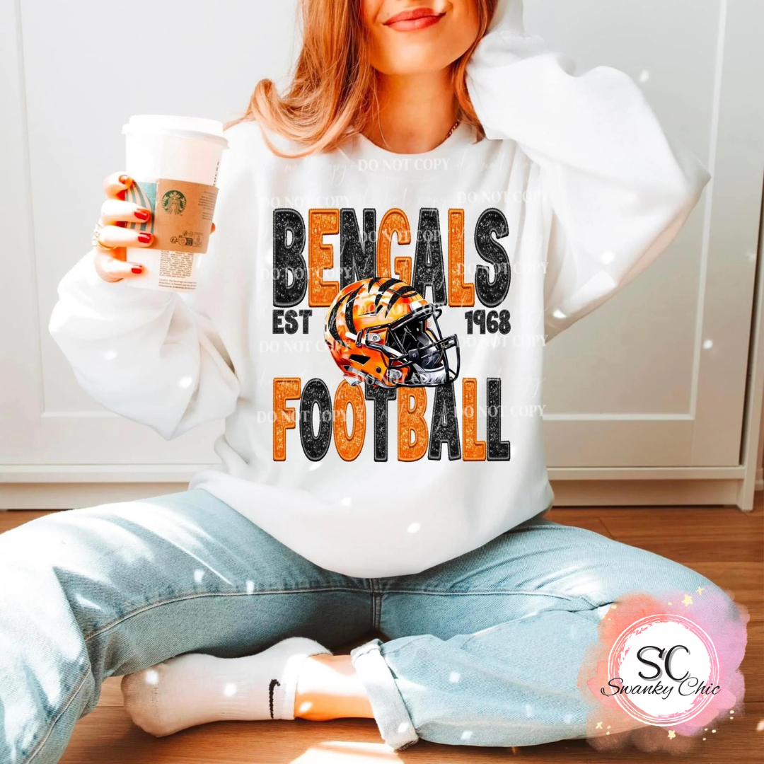 Courtney Byrd — Bengals Football: Large, white, crewneck sweatshirt