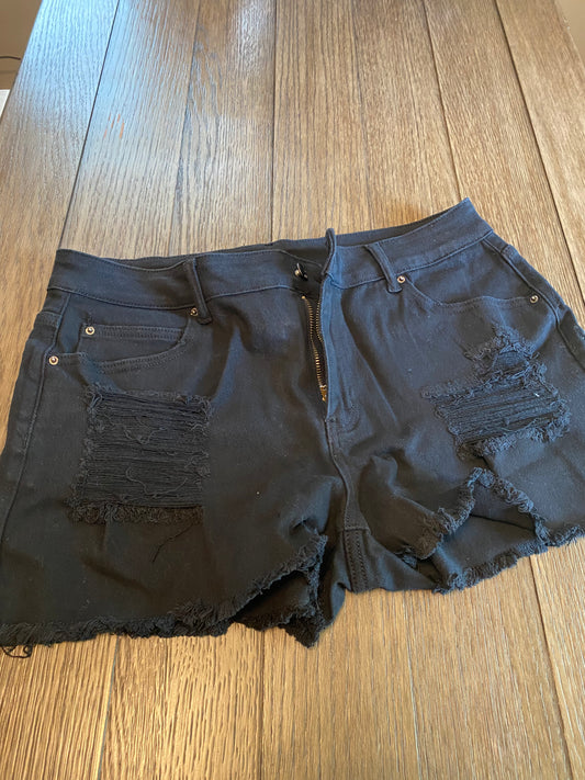 Whitney Jones — XL, black distressed shorts