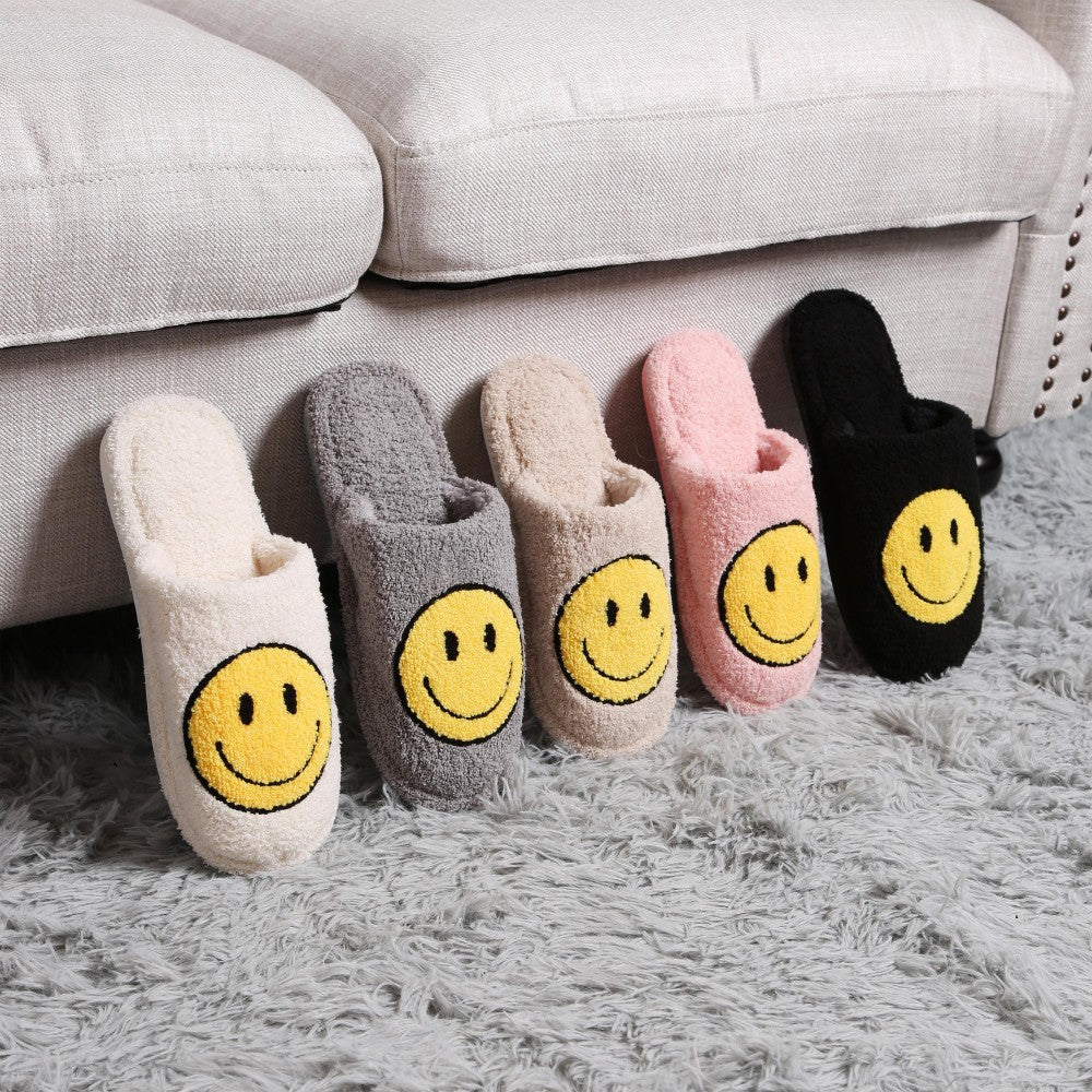 Susan Marie — S/M, Pink ComfyLuxe smile slippers